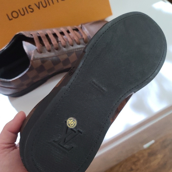 Athletic shoes main image 8